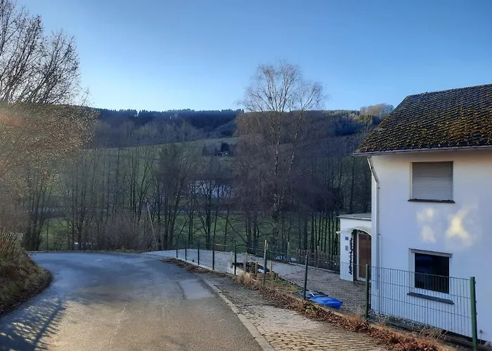 An Der Elpe Zwischen Winterberg Und Fun